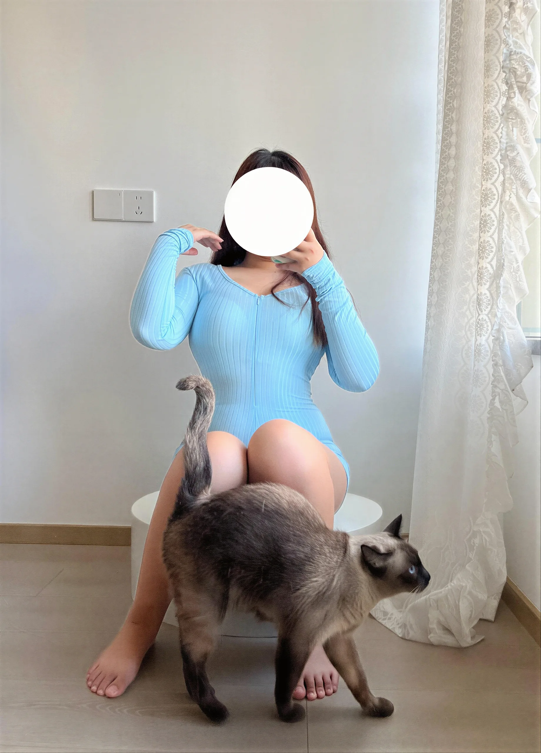 阿半今天很开心 蓝色小甜点
