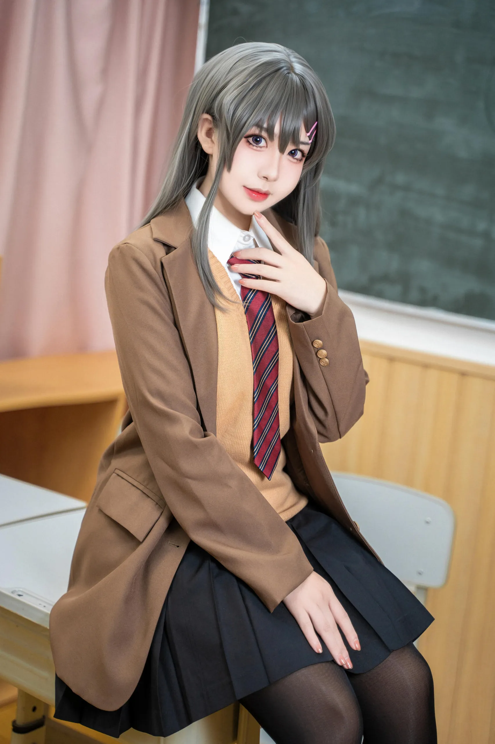 《青春猪头少年》樱岛麻衣：虎森森 - 第23张写真大图