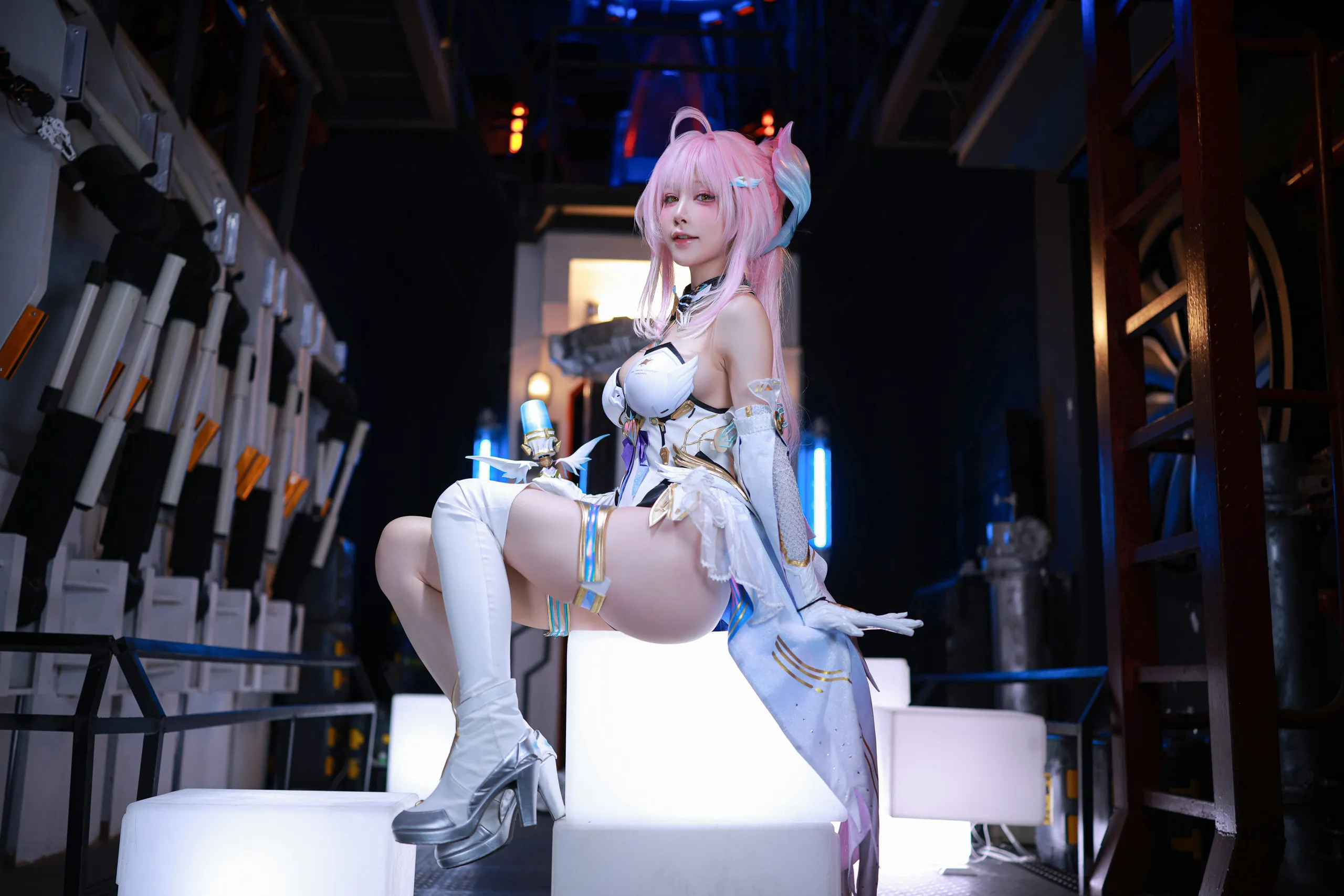 《鸣潮》爱弥斯：水淼Aqua - 第2张写真大图