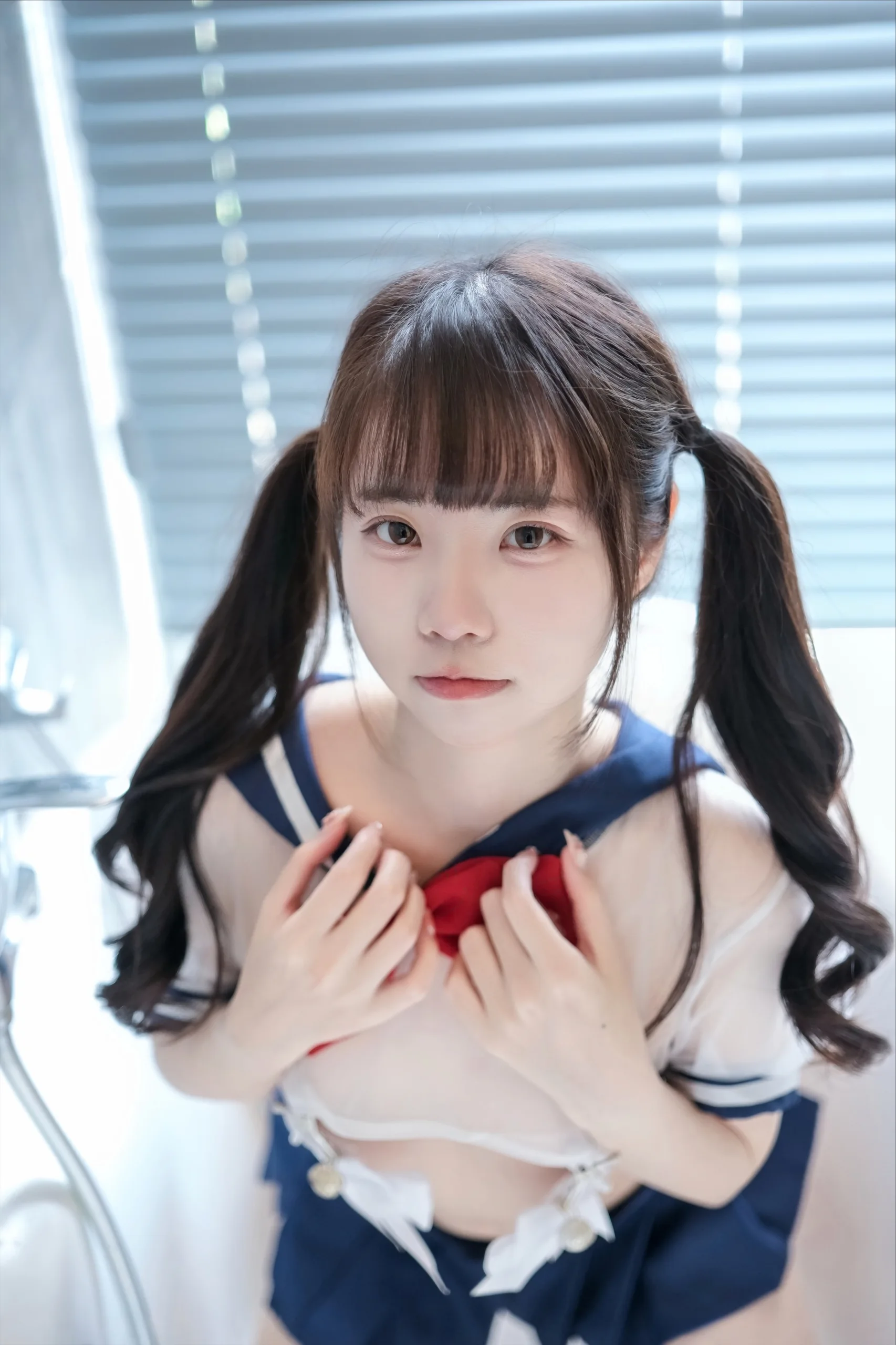 可可小白兔 透明学生服 64P - 第12张写真大图