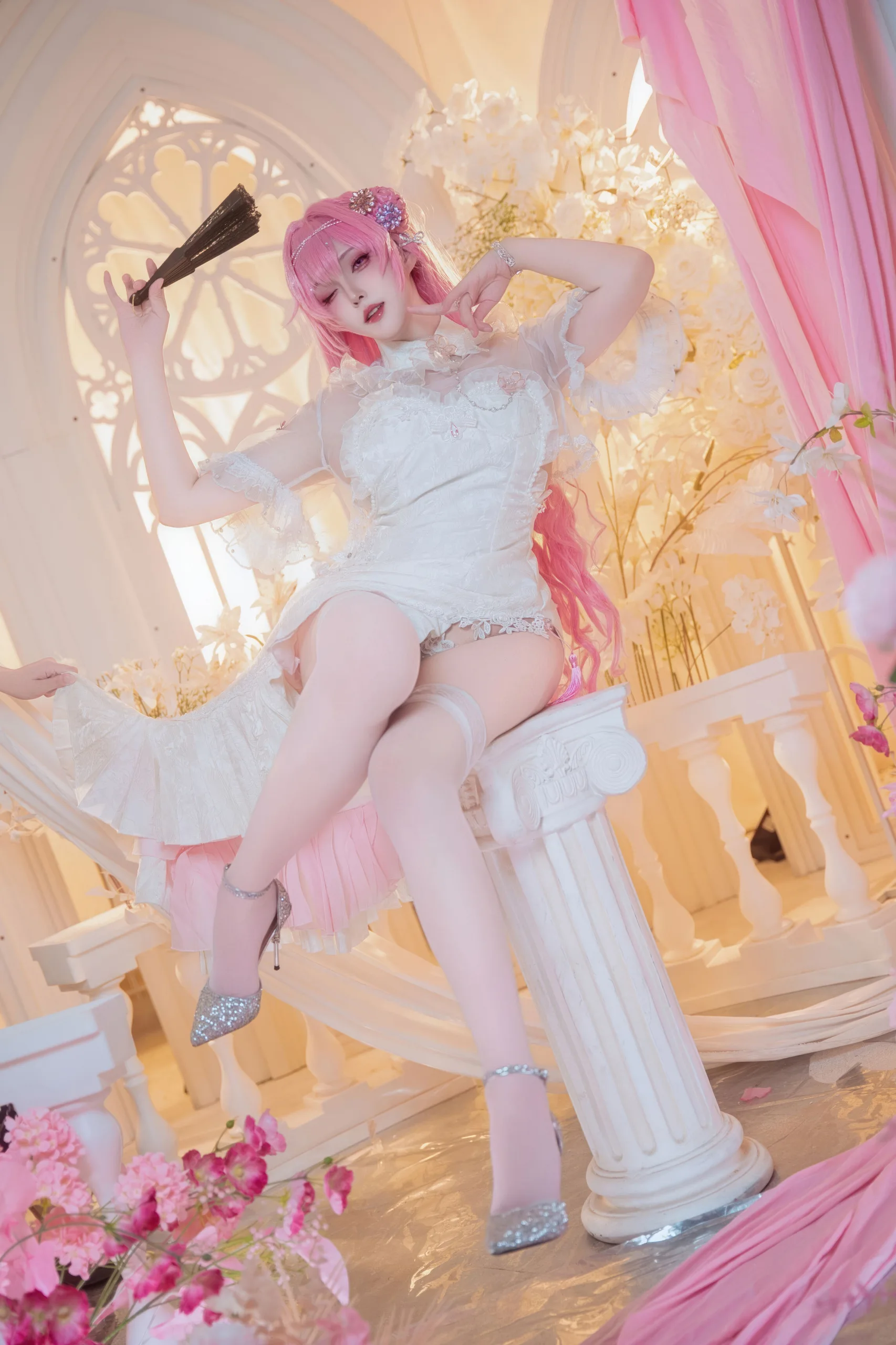 Natsuko夏夏子 NIKKE 胜利女神 桃乐丝旗袍 78P - 第2张写真大图