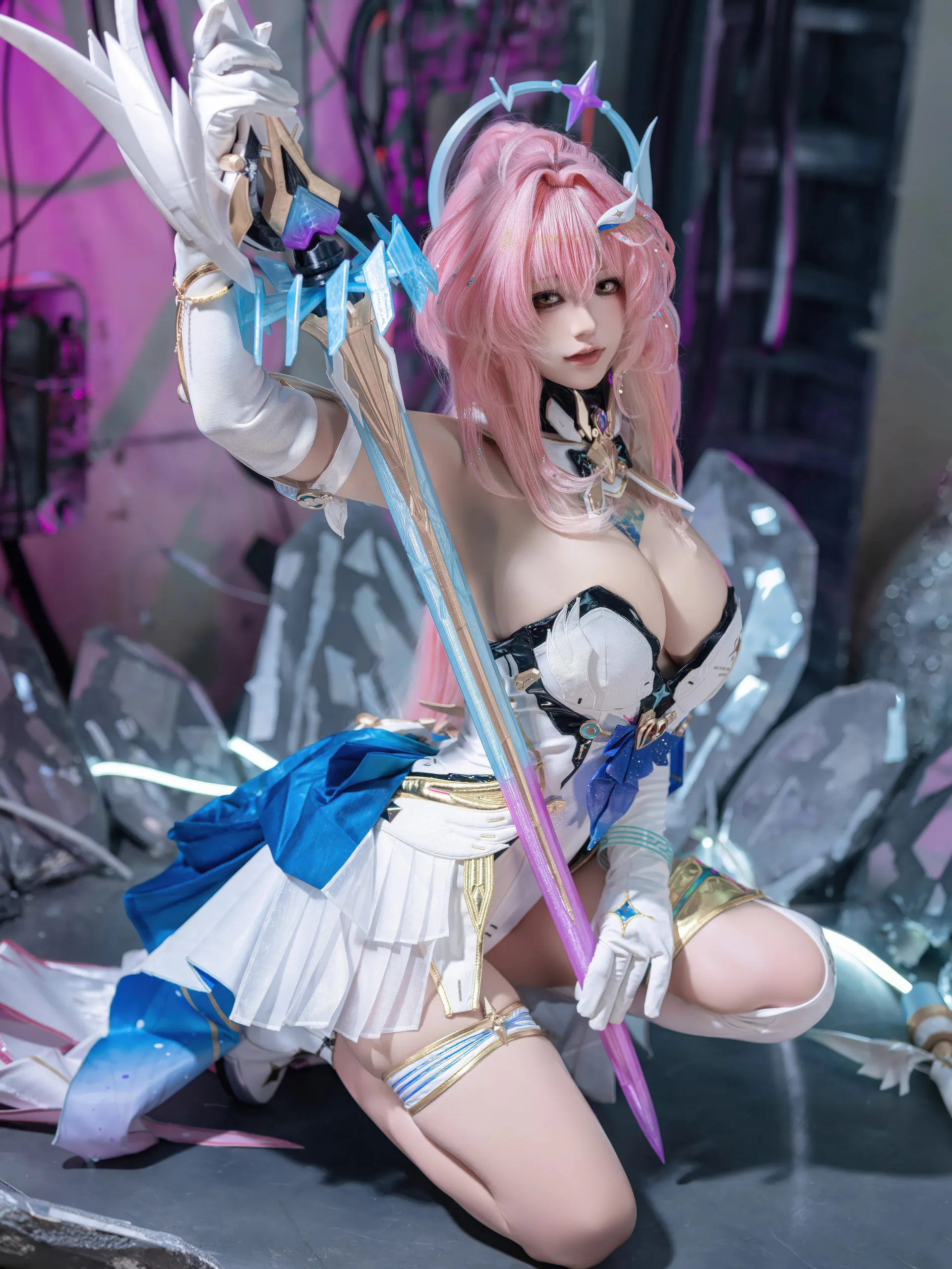 小仓千代w Patreon订阅 鸣潮 爱弥斯 - 第67张写真大图