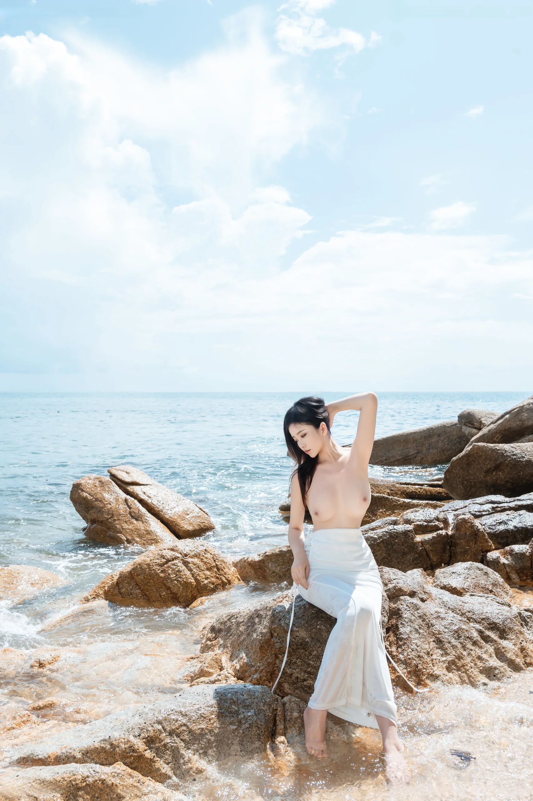 年年nnian 海蓝之谜 - 第3张写真大图