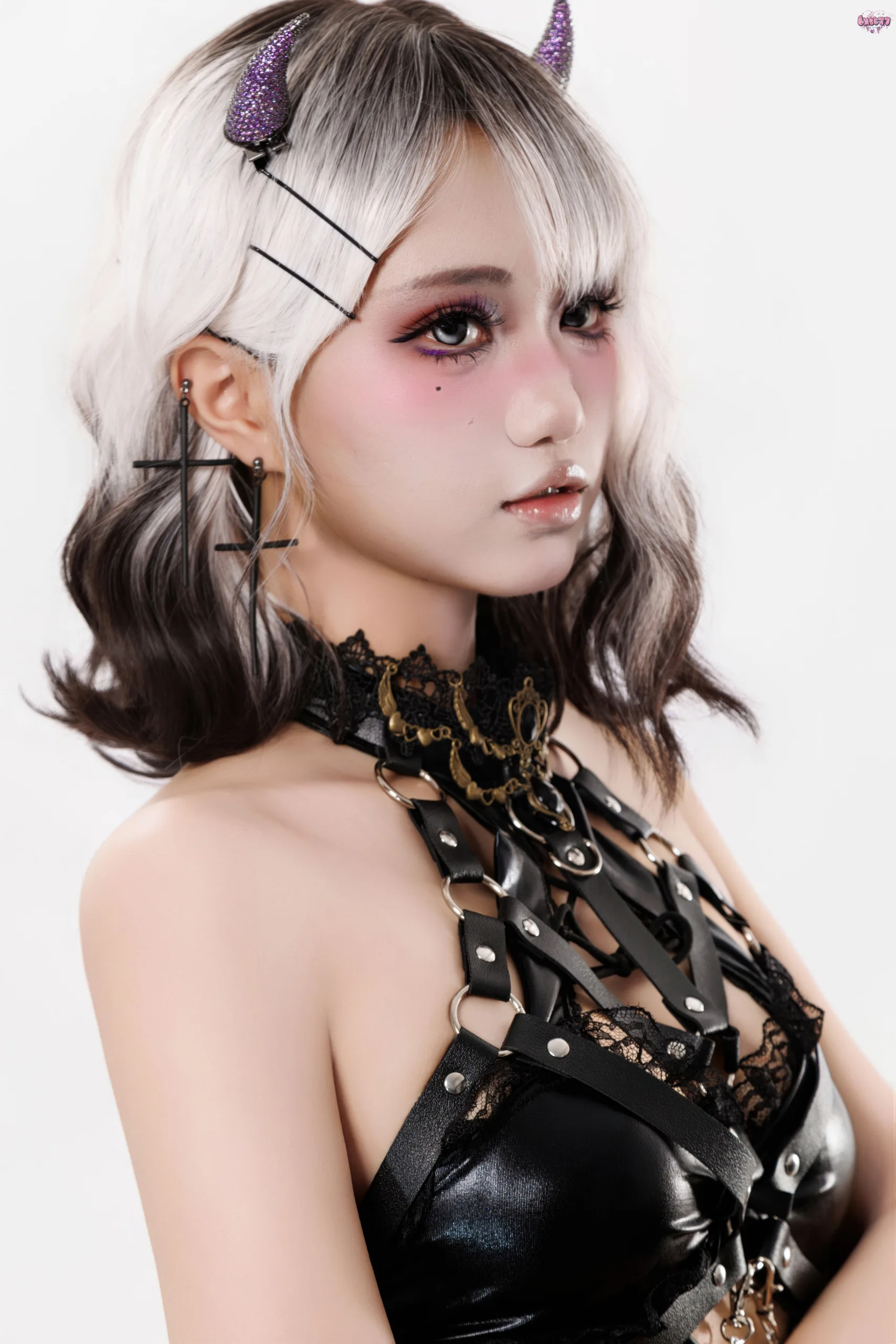 柒柒要乖哦 魔女盛宴 - 第128张写真大图