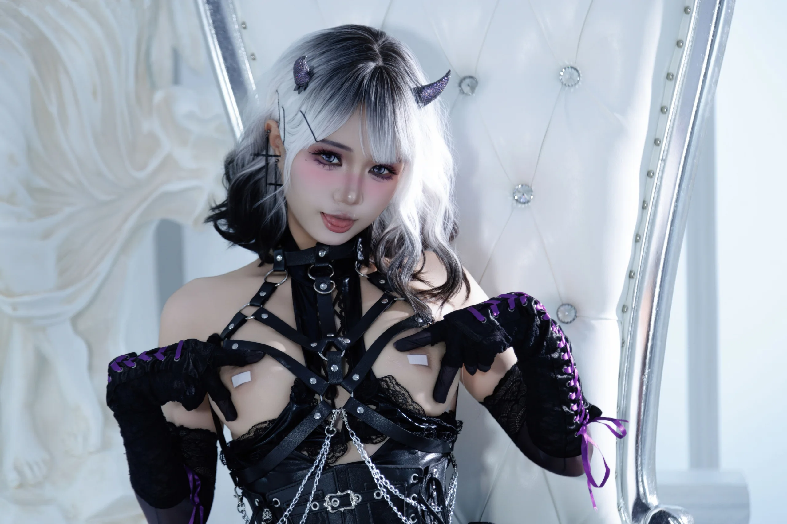 柒柒要乖哦 魔女盛宴 - 第37张写真大图