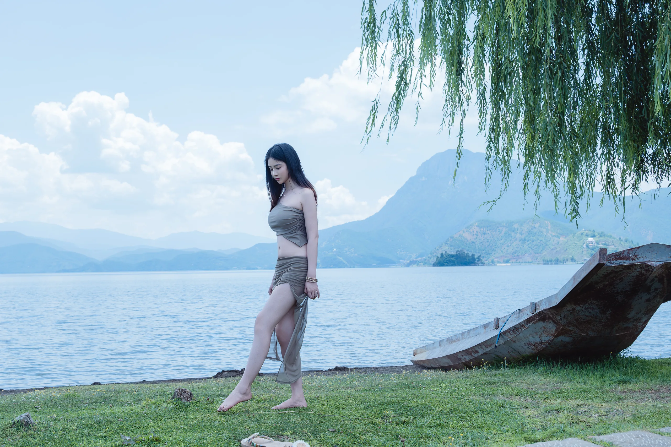 年年nnian 妩 80P - 第16张写真大图