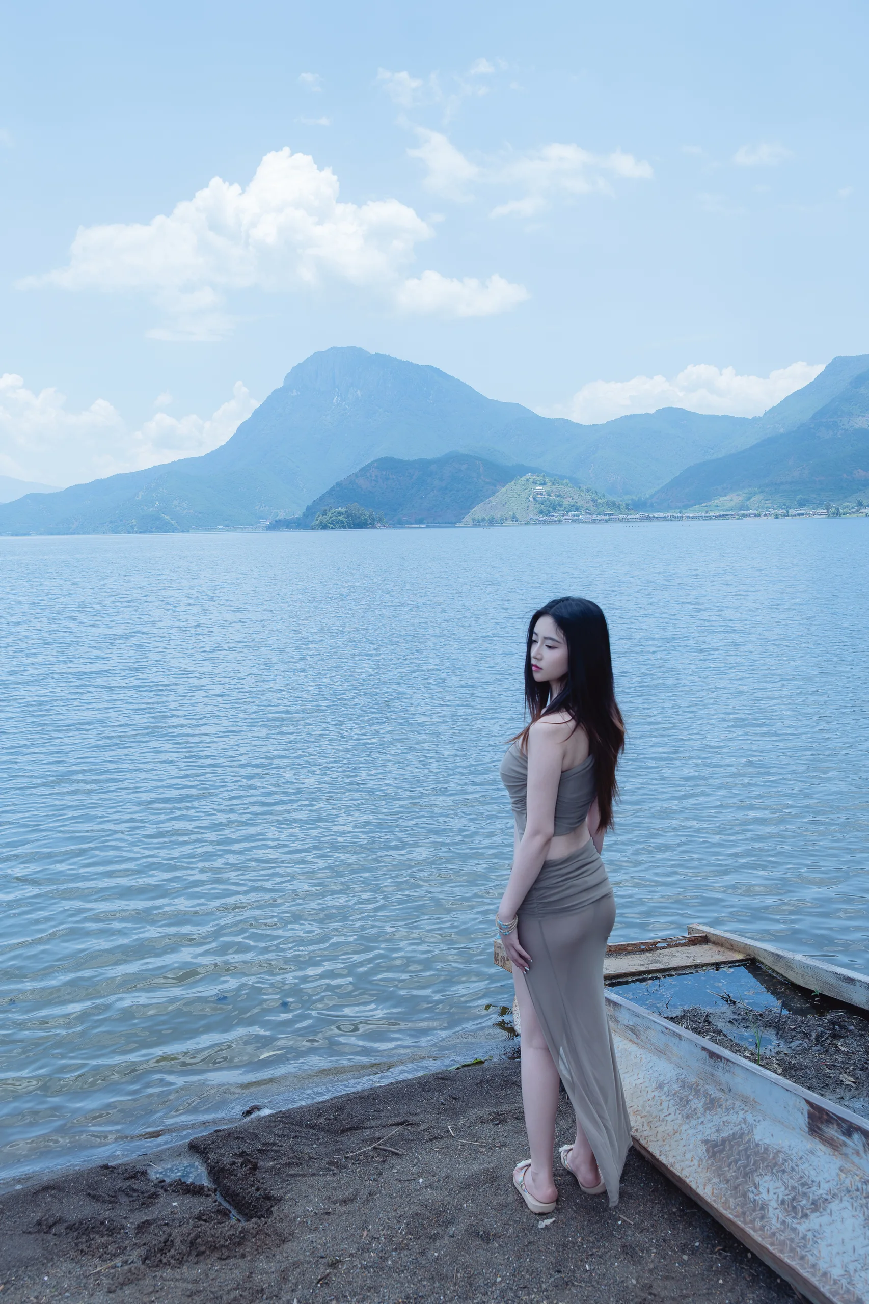 年年nnian 妩 80P - 第56张写真大图
