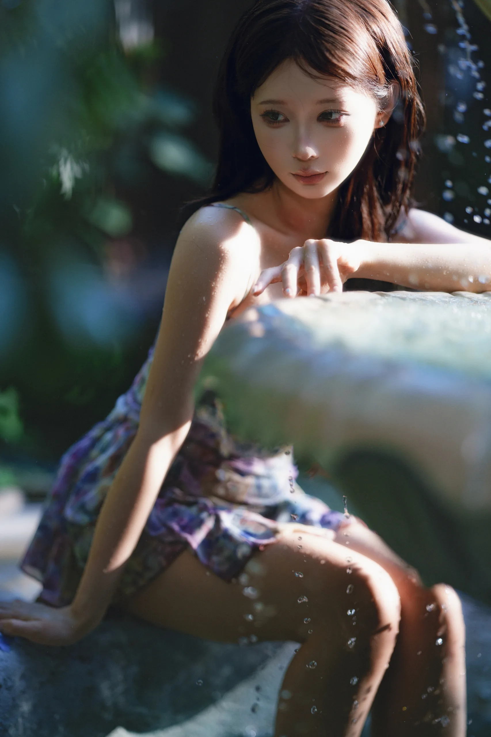 蠢沫沫 水池碎花裙 - 第27张写真大图
