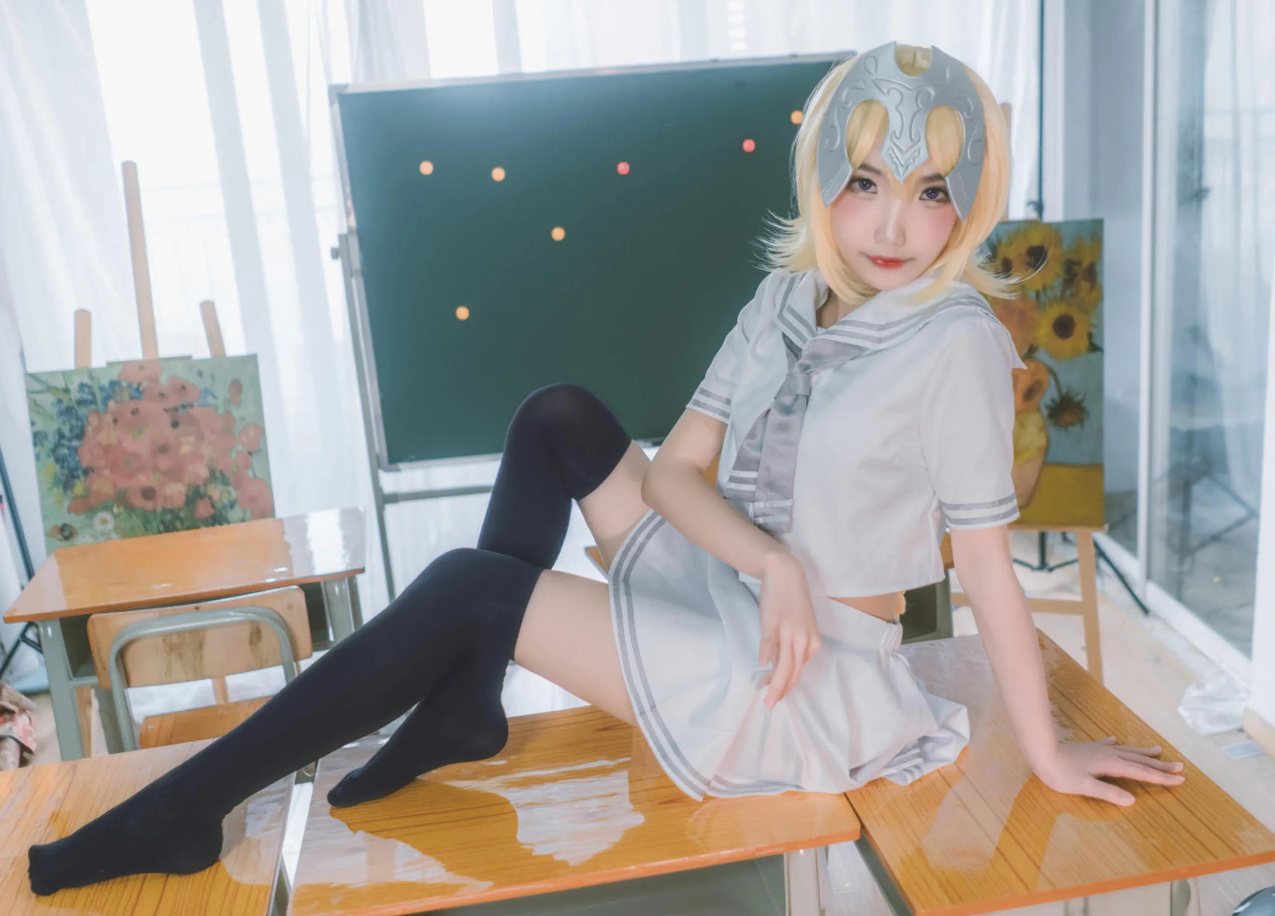 西园寺南歌 黑白贞德 JK制服 24P - 第11张写真大图