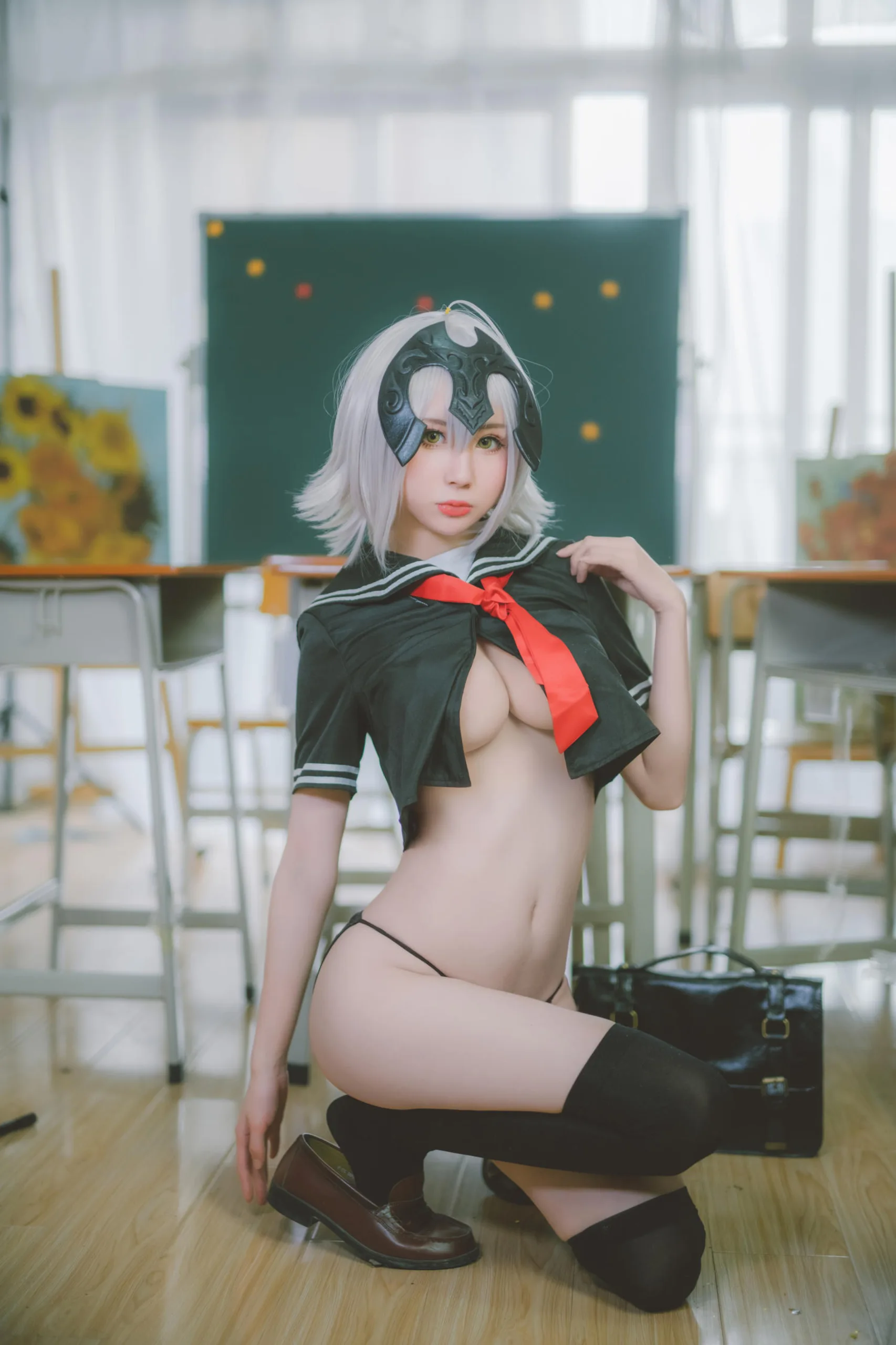 西园寺南歌 黑白贞德 JK制服 24P - 第16张写真大图