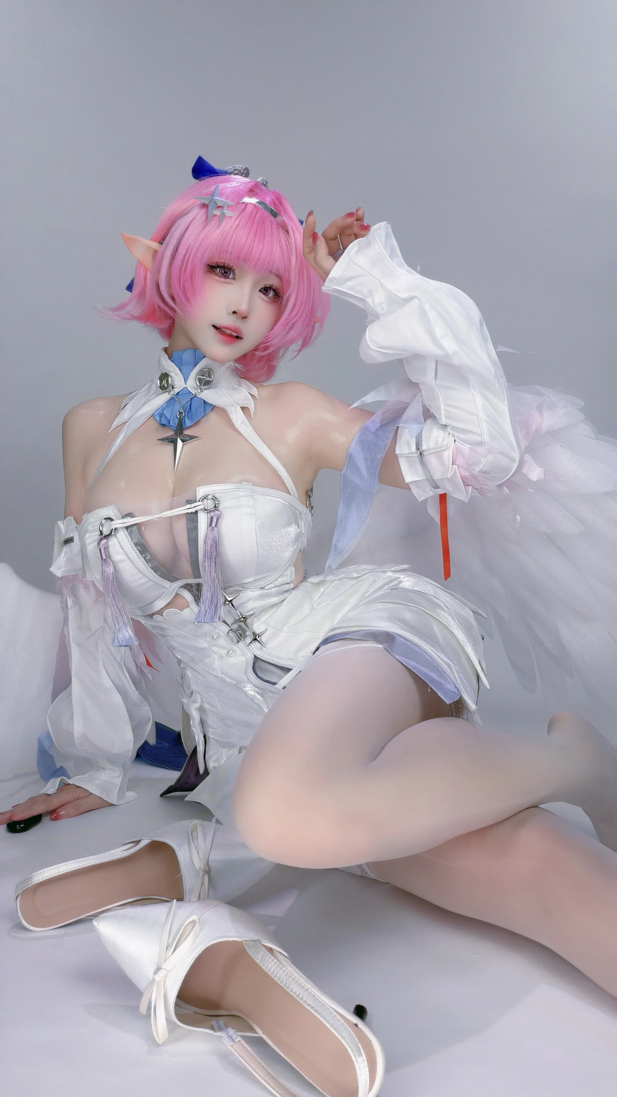 miko酱ww 蕾米埃尔 26P - 第4张写真大图
