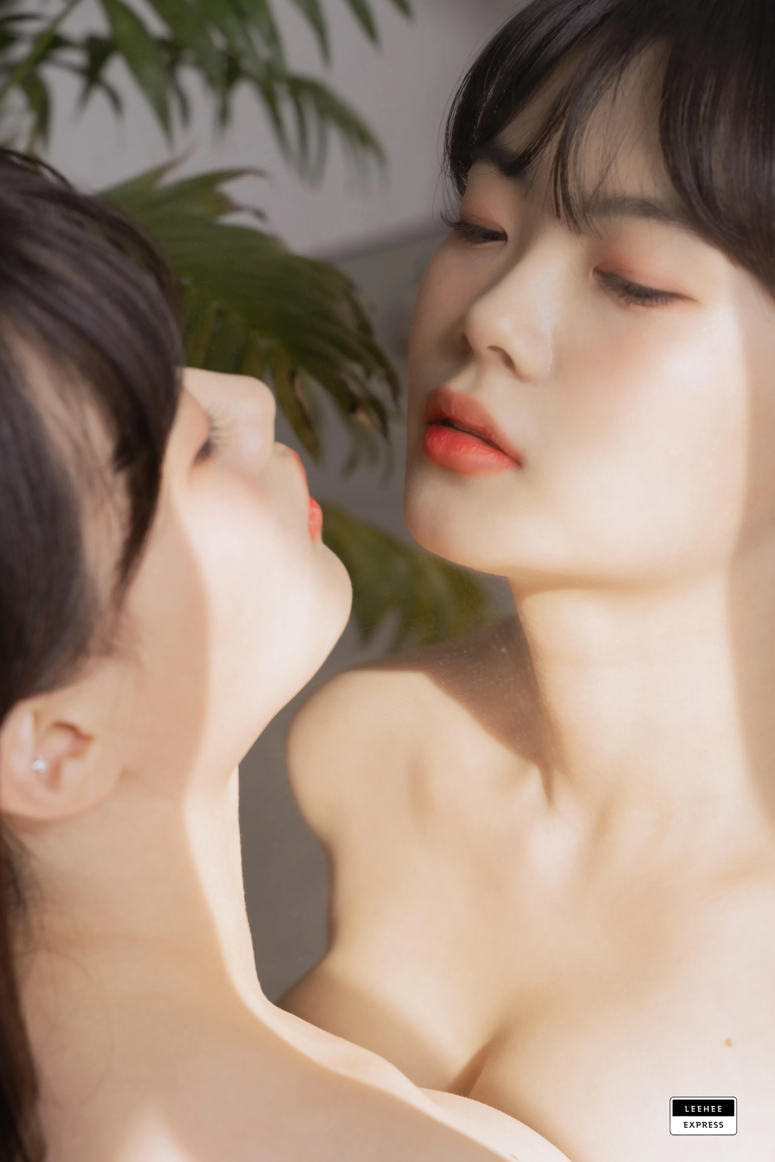 LeeheeExpress LERB-141B Roah 50P - 第41张写真大图
