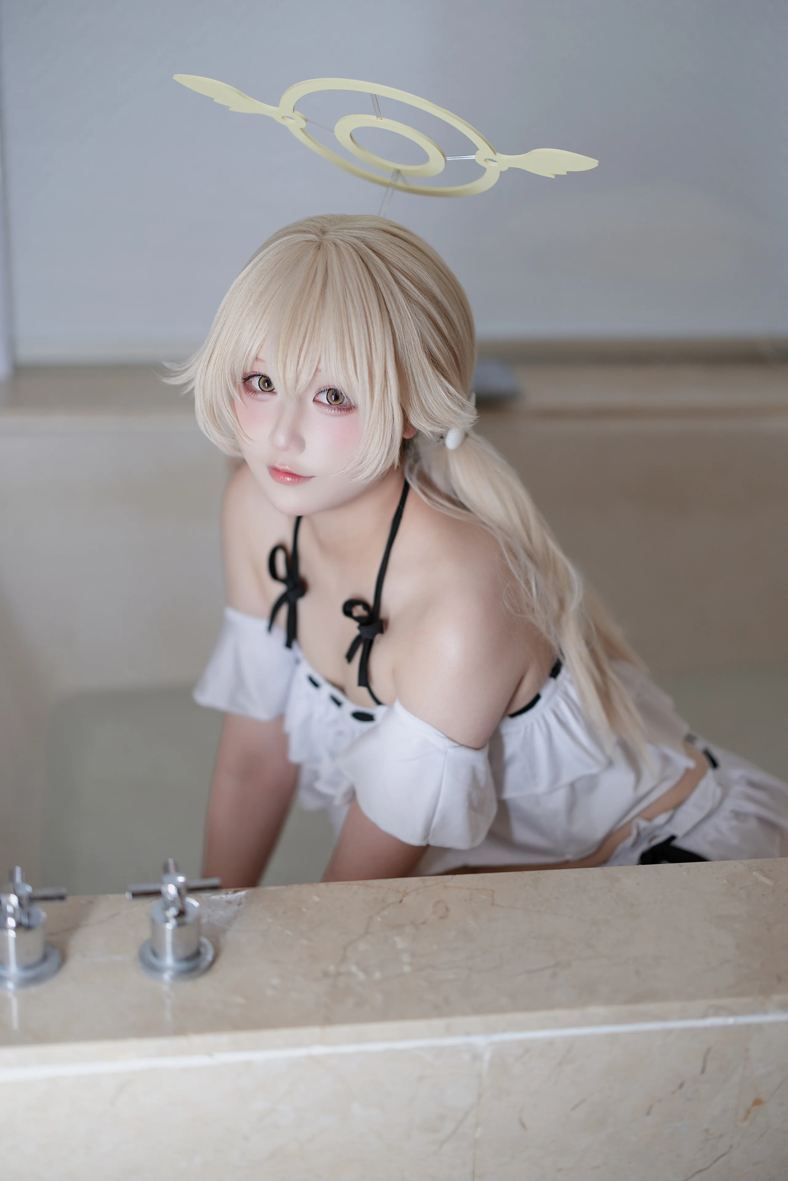 lunananya 蔚蓝档案 阿慈谷日富美泳装 26P - 第13张写真大图
