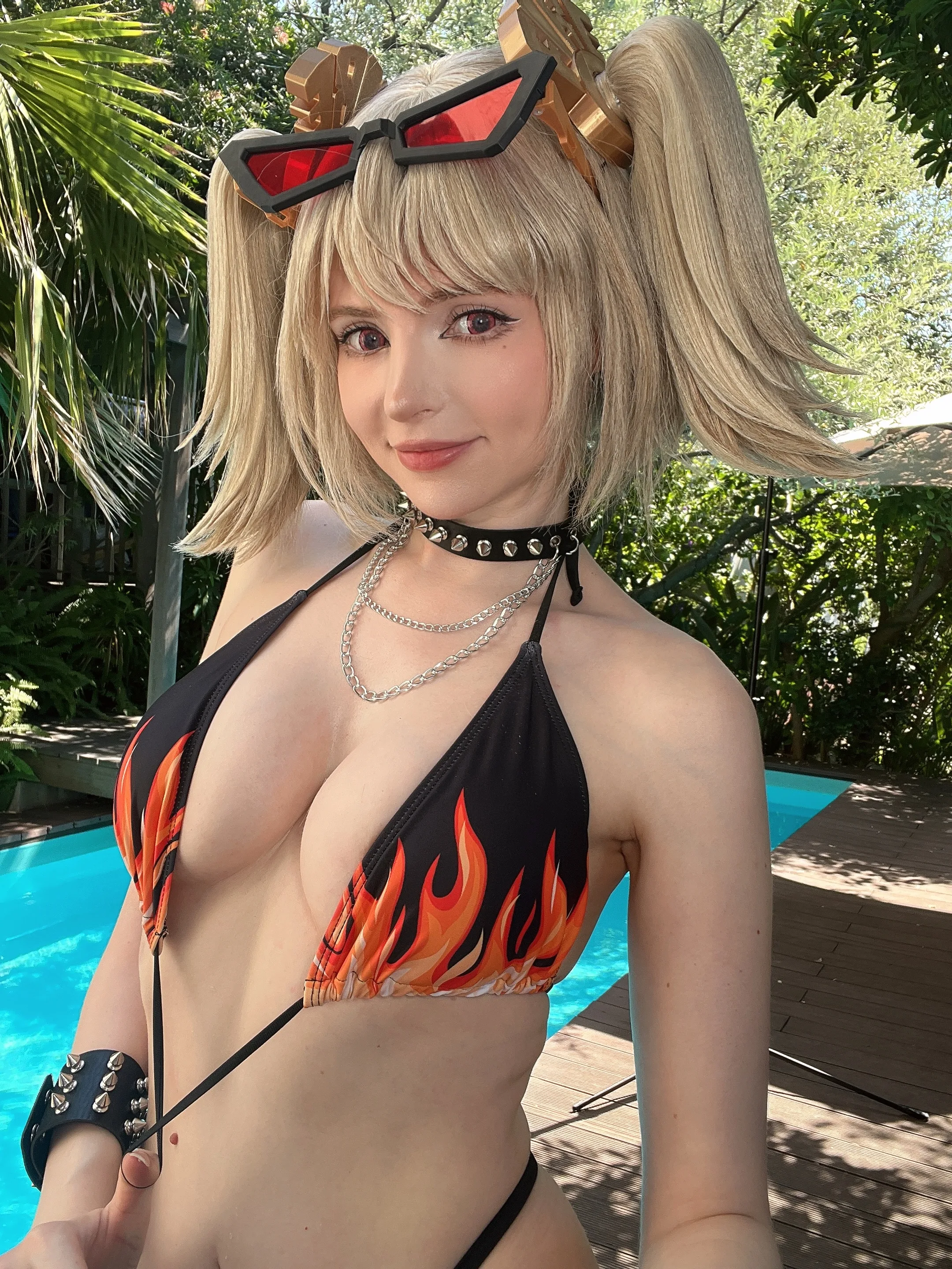 Peach milky Burnice bikini 30P - 第24张写真大图