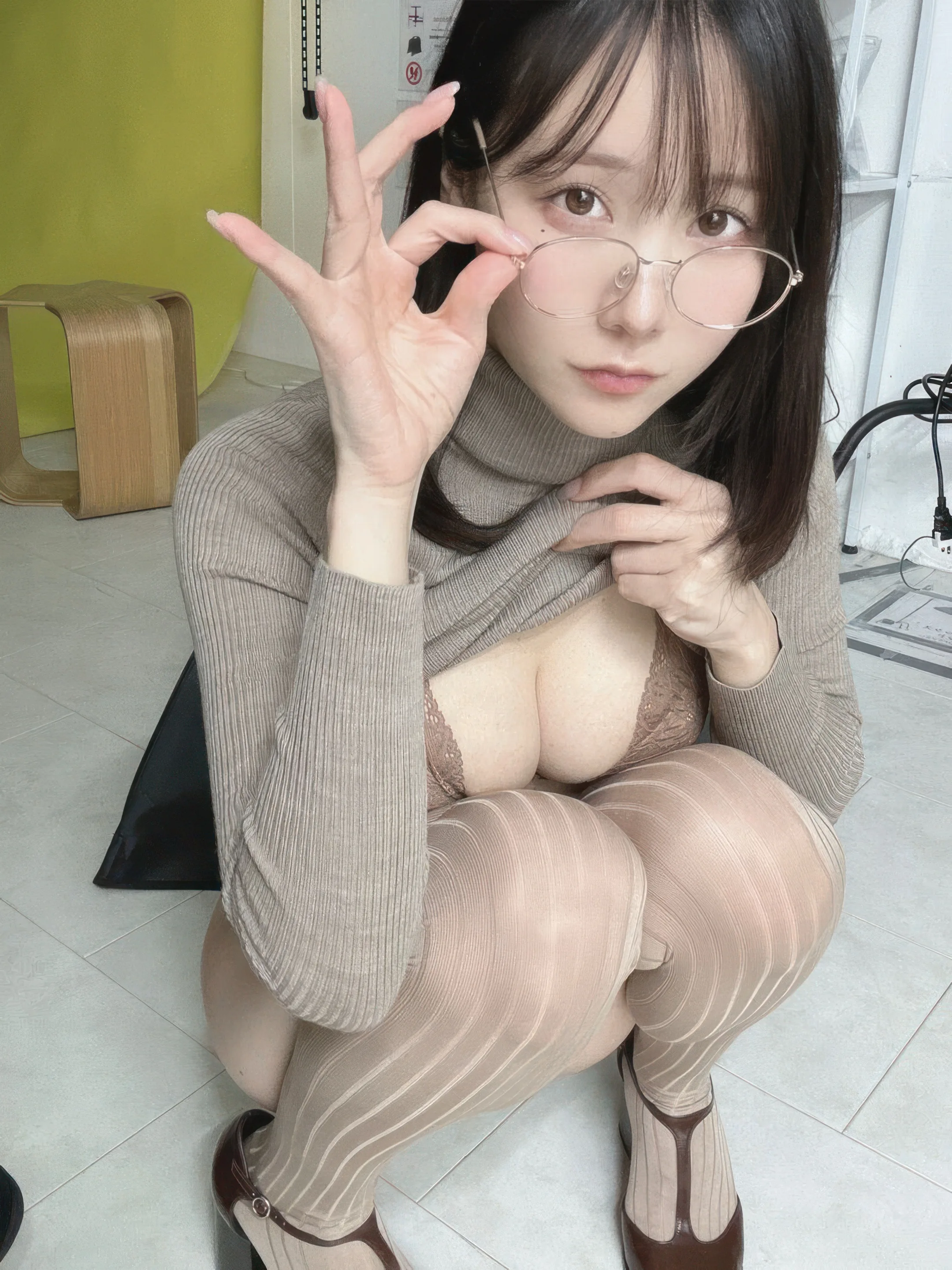 けん研けんけん Fantia 2024年12月订阅合集191P 346 9M - 第168张写真大图