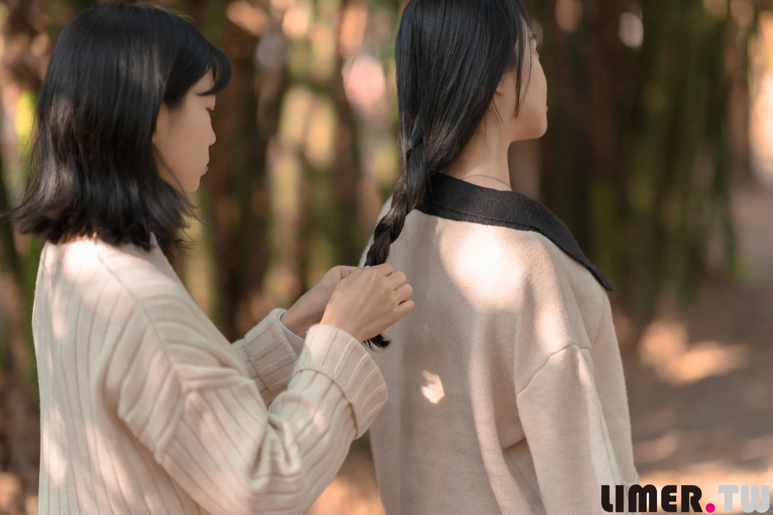 Limerence Mona x Cosima 大自然与足的亲密接触 141P1V 1 38GB - 第120张写真大图
