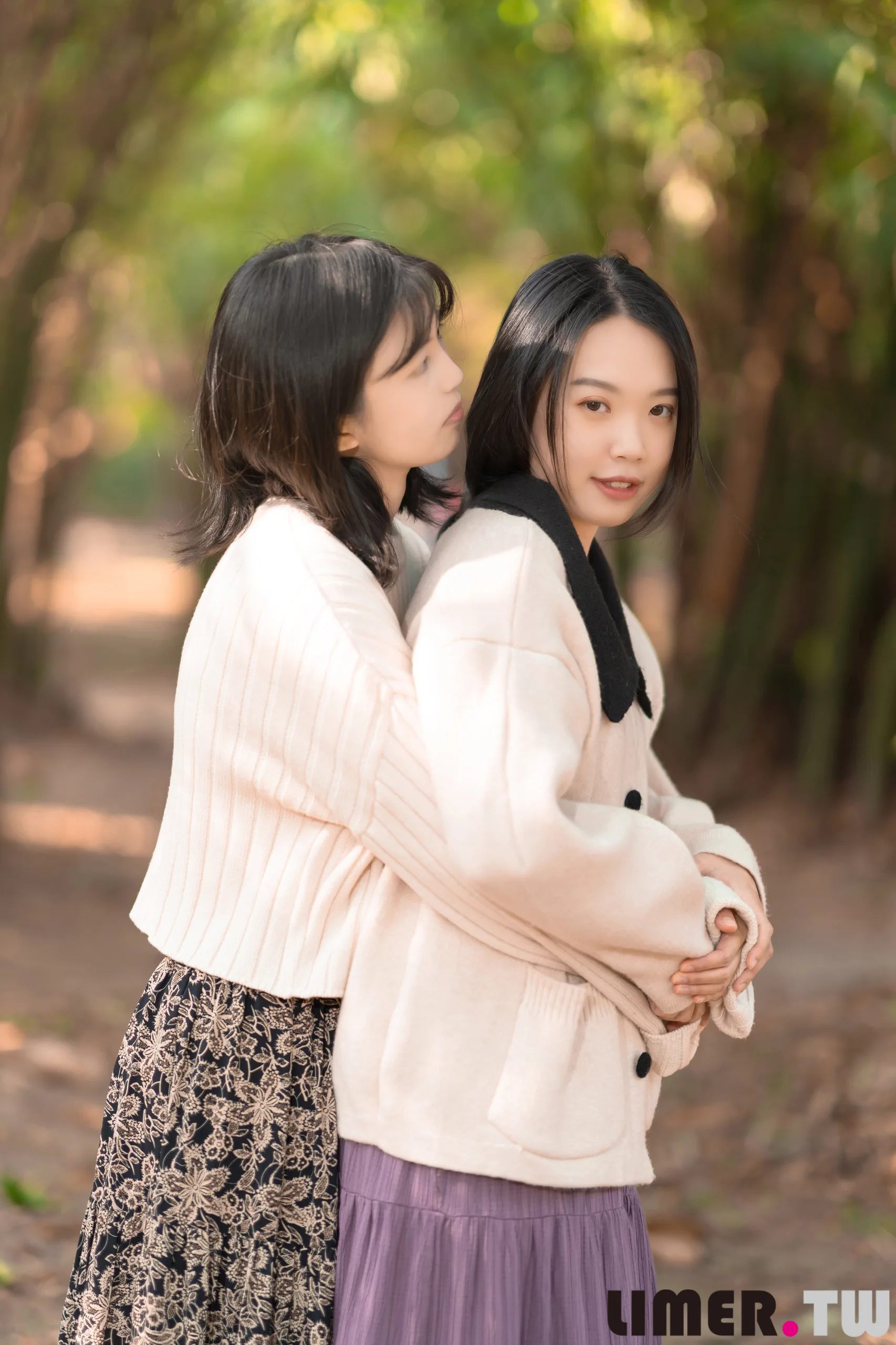 Limerence Mona x Cosima 大自然与足的亲密接触 141P1V 1 38GB - 第13张写真大图