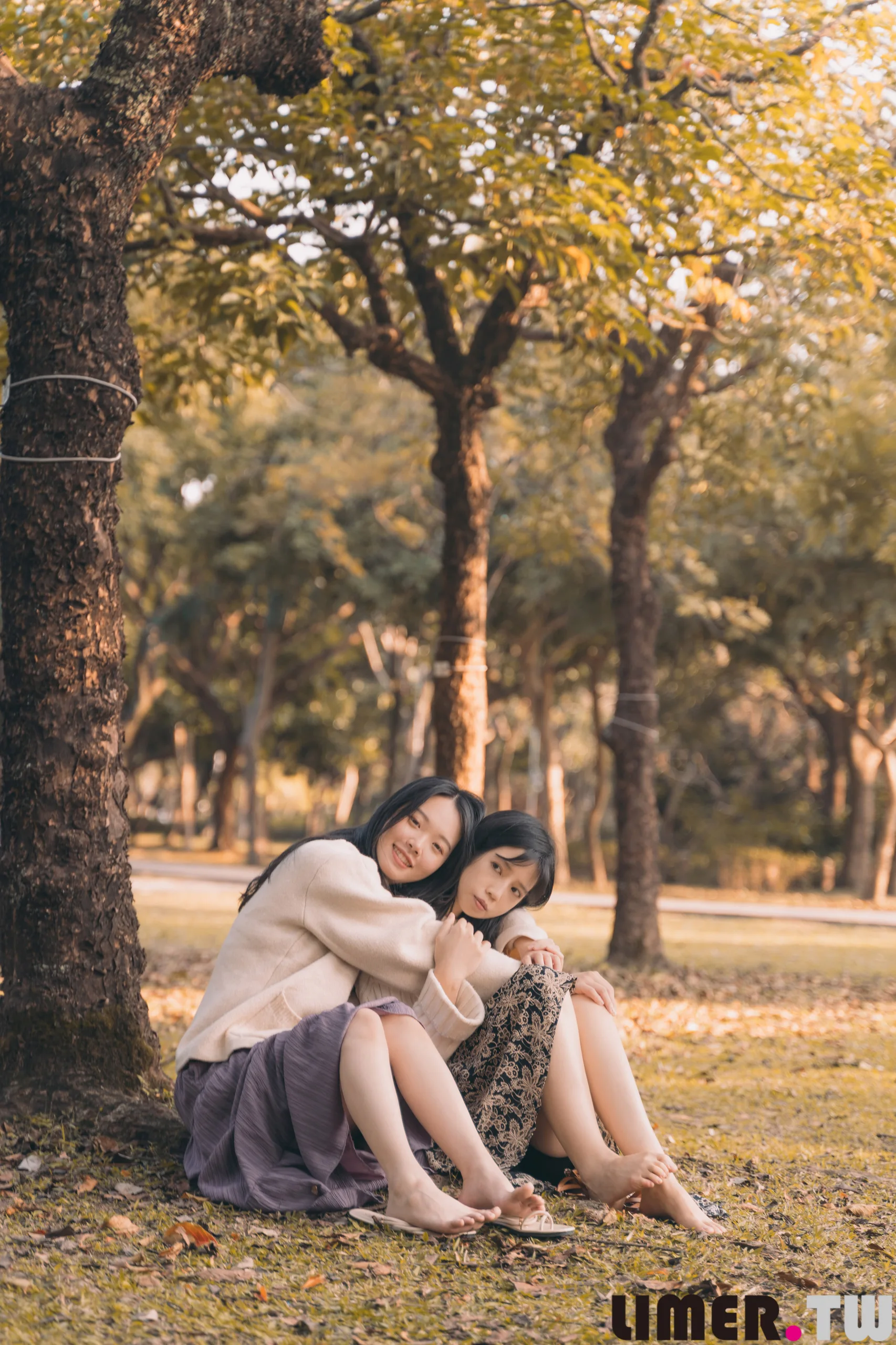 Limerence Mona x Cosima 大自然与足的亲密接触 141P1V 1 38GB - 第48张写真大图