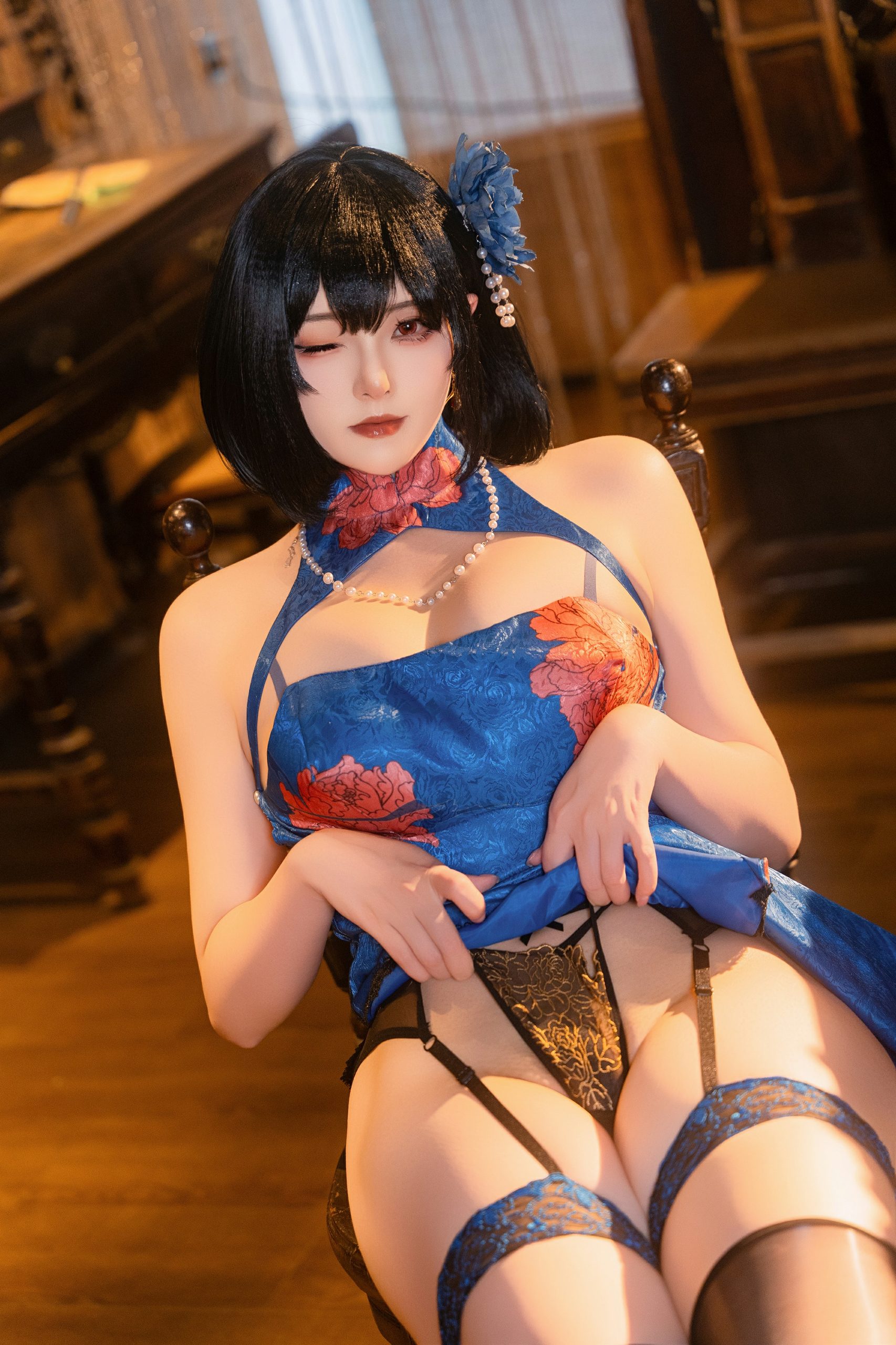 《碧蓝航线》镇海写真特辑：夏夏子极简视效展示 - 第28张写真大图