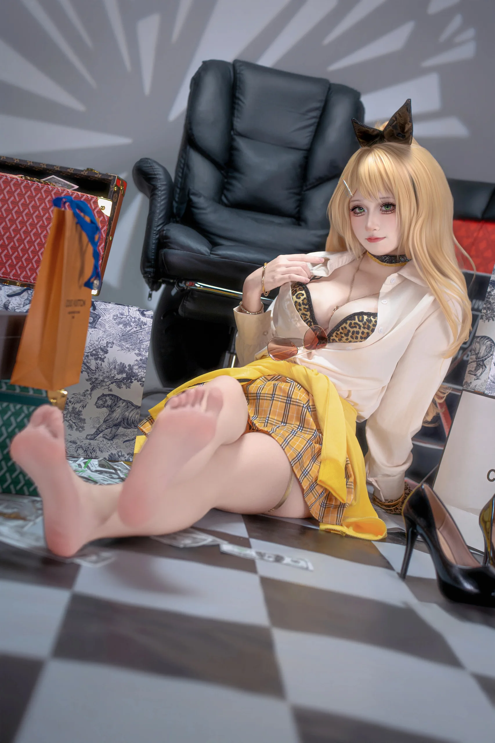 十悲伤小木十 胜利女神：妮姬 露菲 原皮 36P - 第13张写真大图